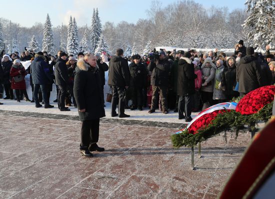 President Putin attends events marking 75th anniversary of breaking Nazi siege of Leningrad
