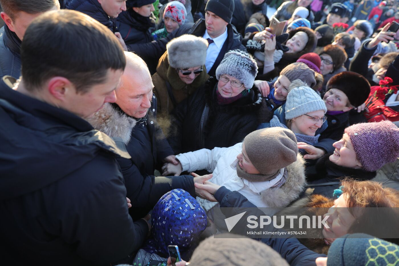 President Putin attends events marking 75th anniversary of breaking Nazi siege of Leningrad