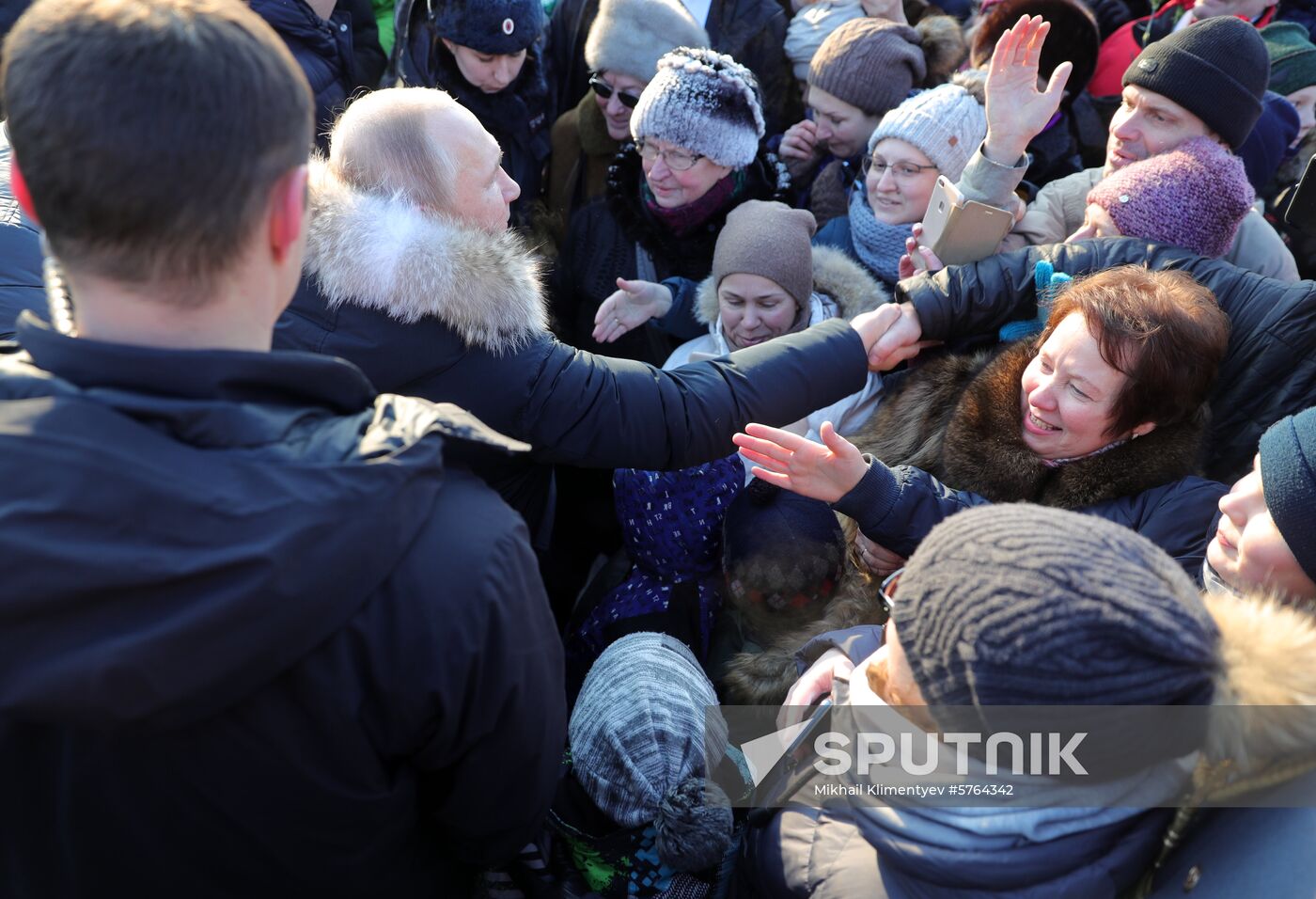 President Putin attends events marking 75th anniversary of breaking Nazi siege of Leningrad