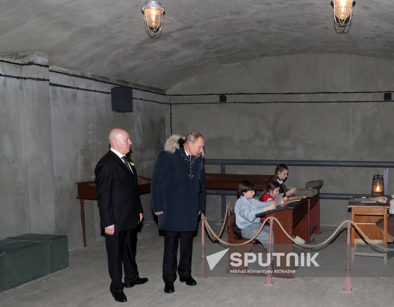 President Putin attends events marking 75th anniversary of breaking Nazi siege of Leningrad