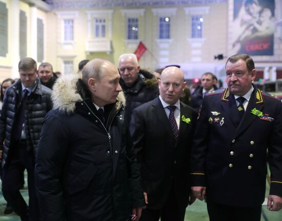 President Putin attends events marking 75th anniversary of breaking Nazi siege of Leningrad