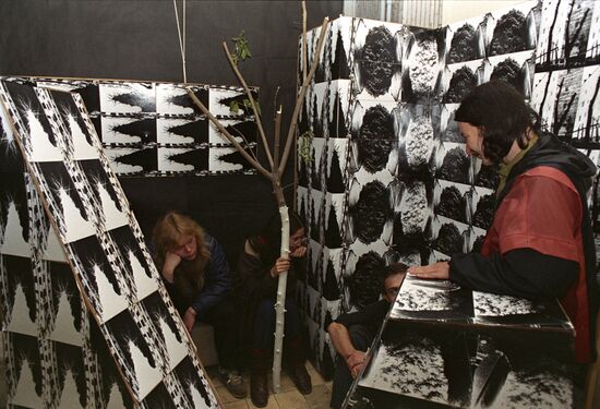 Moscow avantgarde exhibition Zhilische
