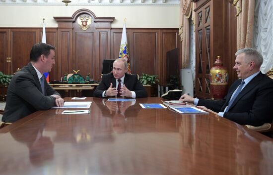 President Putin meets with Agriculture Minister Patrushev and Rosselkhoznadzor head Dankvert