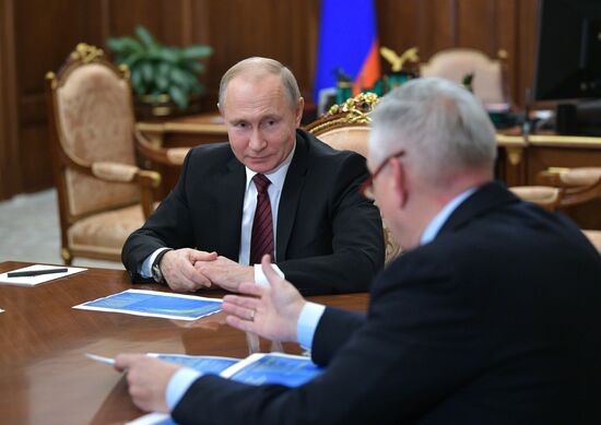 President Putin meets with Agriculture Minister Patrushev and Rosselkhoznadzor head Dankvert