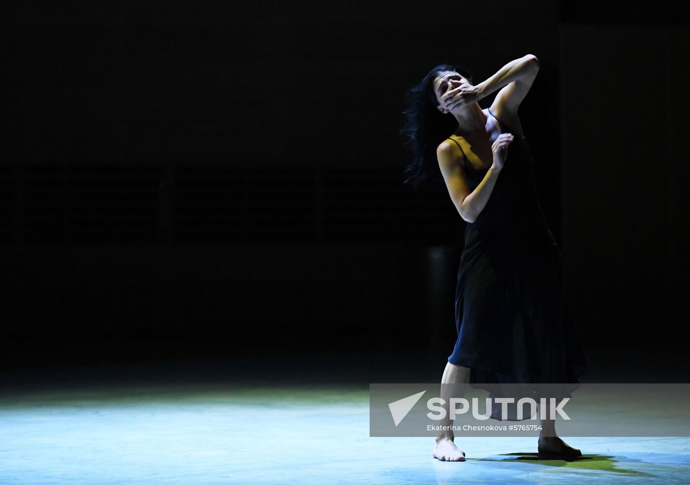 Russia Light Breath Ballet