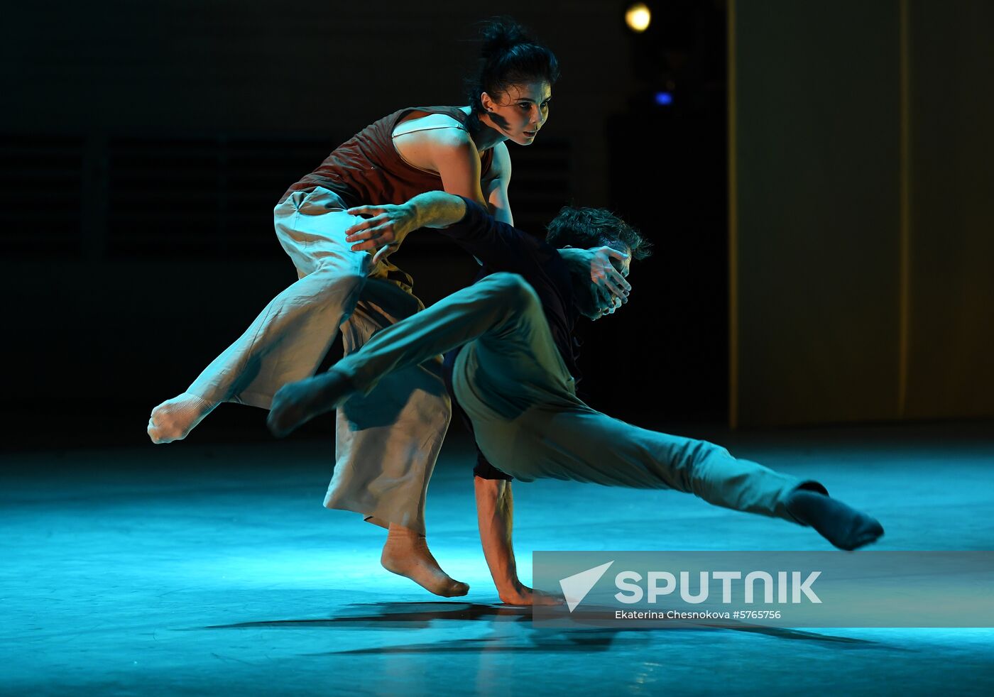 Russia Light Breath Ballet