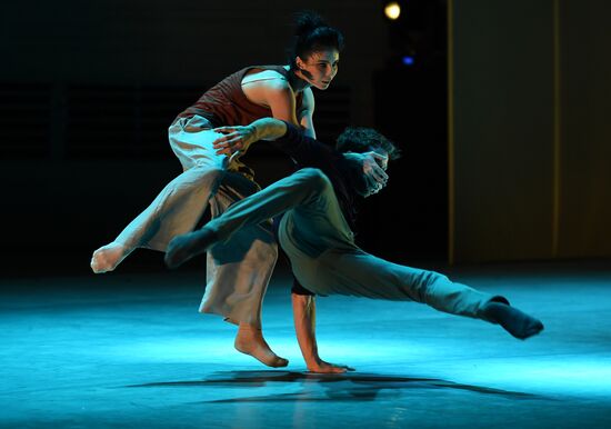 Russia Light Breath Ballet