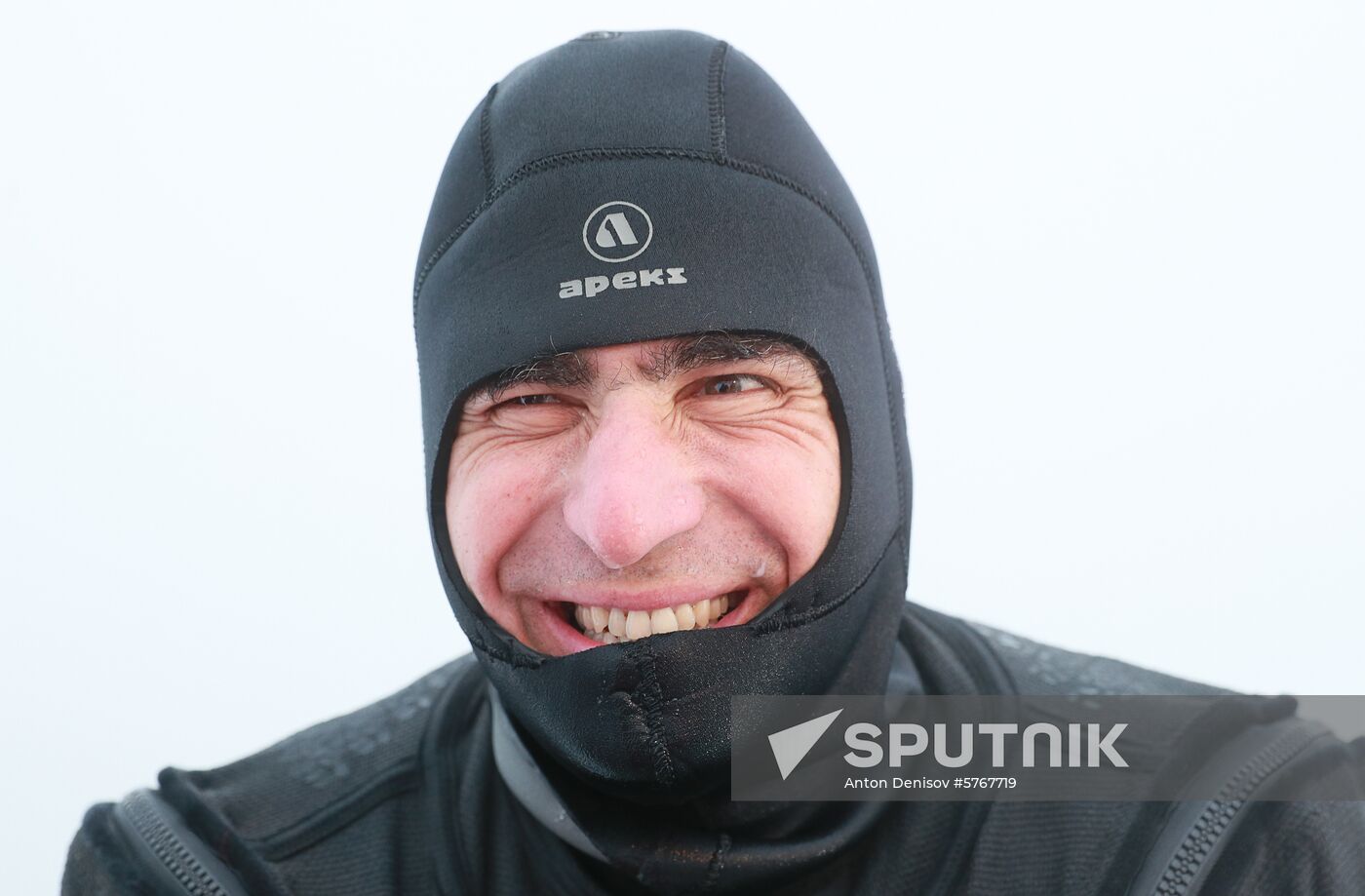 Russia Ice Diving