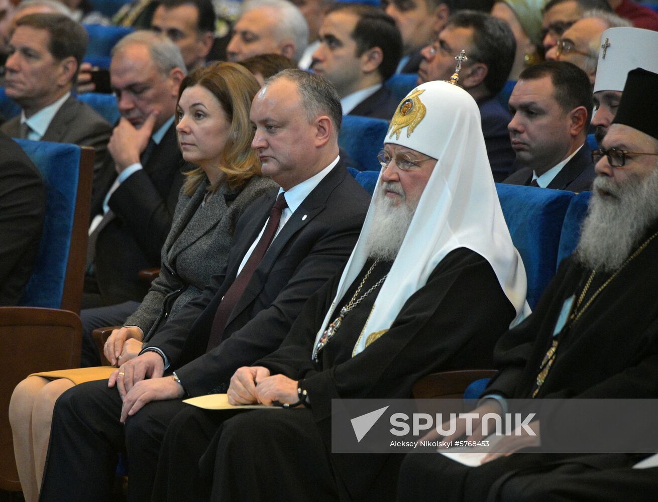 Vladimir Putin attends events marking 10th anniversary of Church Council and Patriarch enthronement