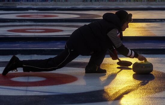 Russia Curling