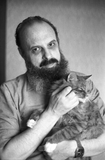Soviet writer Dmitry Bilenkin