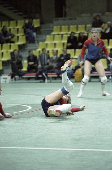USSR Volleyball Ladies' Team Championships