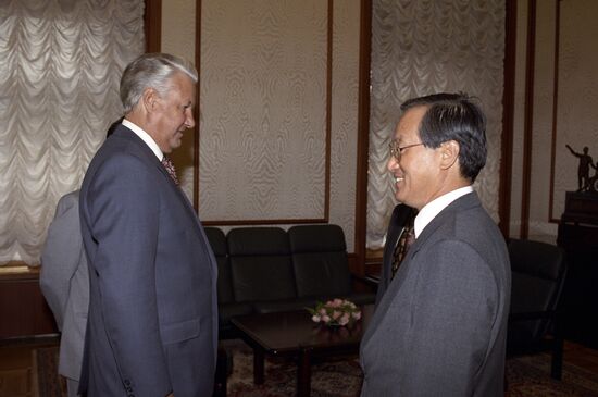 Boris Yeltsin and Ambassador of Republic of Korea to Russia H.S.Yeon