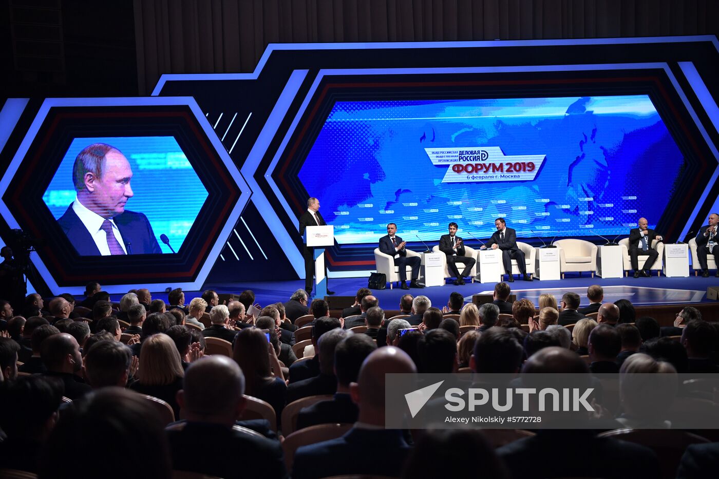 President Vladimir Putin attends meeting of Delovaya Rossiya's Business Forum