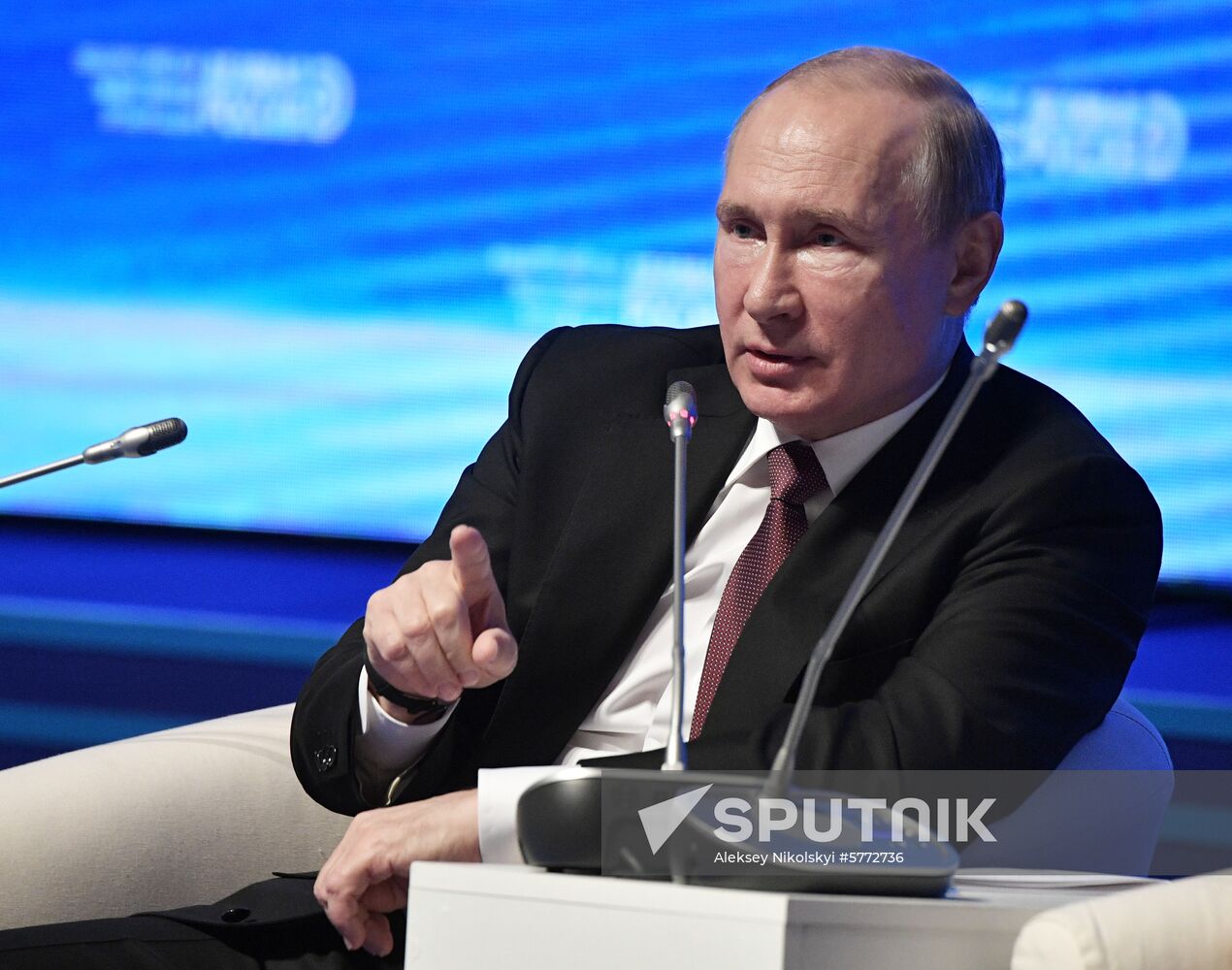 President Vladimir Putin attends meeting of Delovaya Rossiya's Business Forum