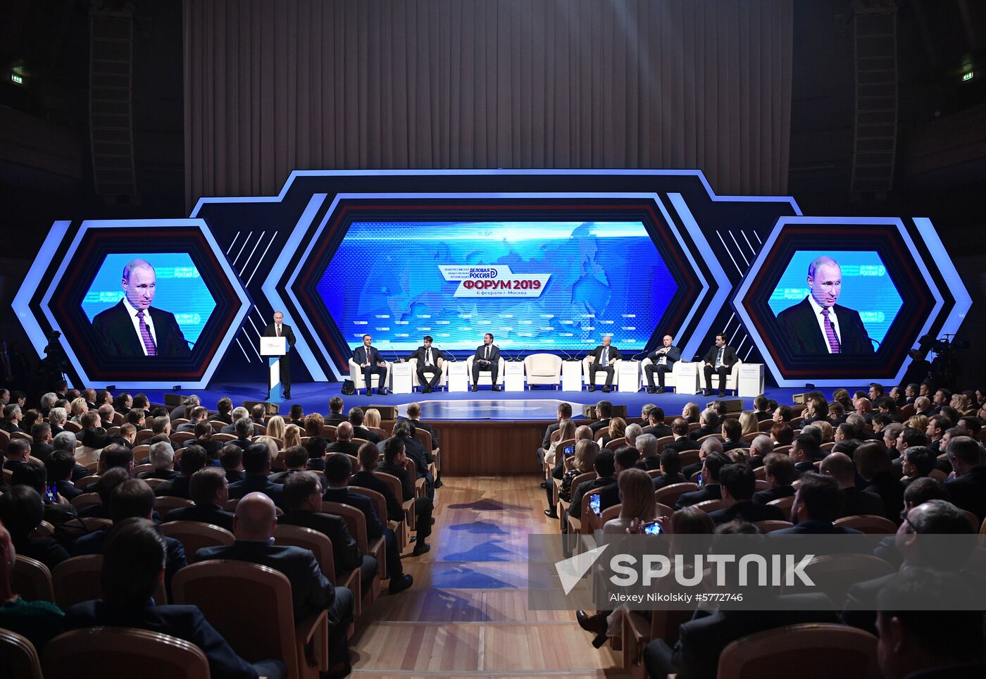President Vladimir Putin attends meeting of Delovaya Rossiya's Business Forum