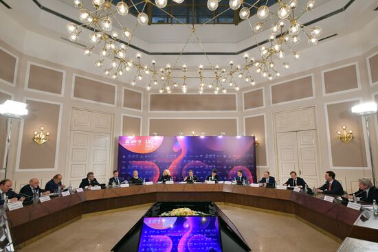 Prime Minister Dmitry Medvedev attends events as part of Year of Mendeleev's Periodic Table