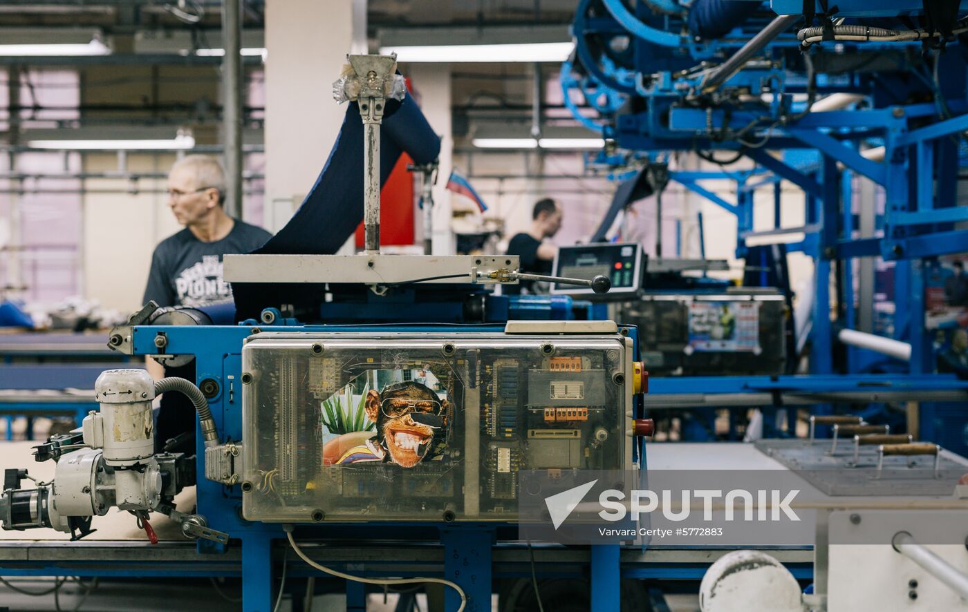 Russia Clothes Factory