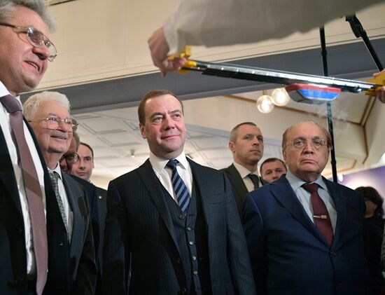 Prime Minister Dmitry Medvedev attends events as part of Year of Mendeleev's Periodic Table