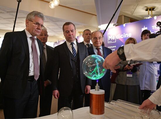 Prime Minister Dmitry Medvedev attends events as part of Year of Mendeleev's Periodic Table