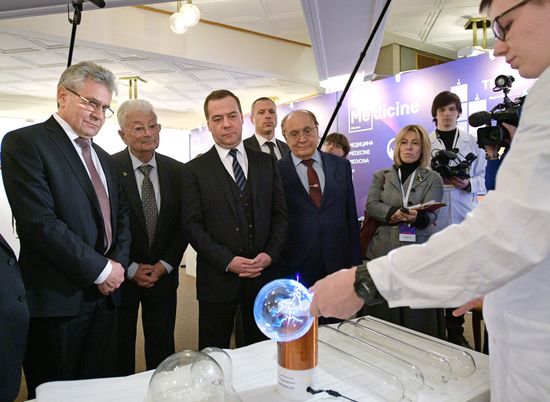 Prime Minister Dmitry Medvedev attends events as part of Year of Mendeleev's Periodic Table