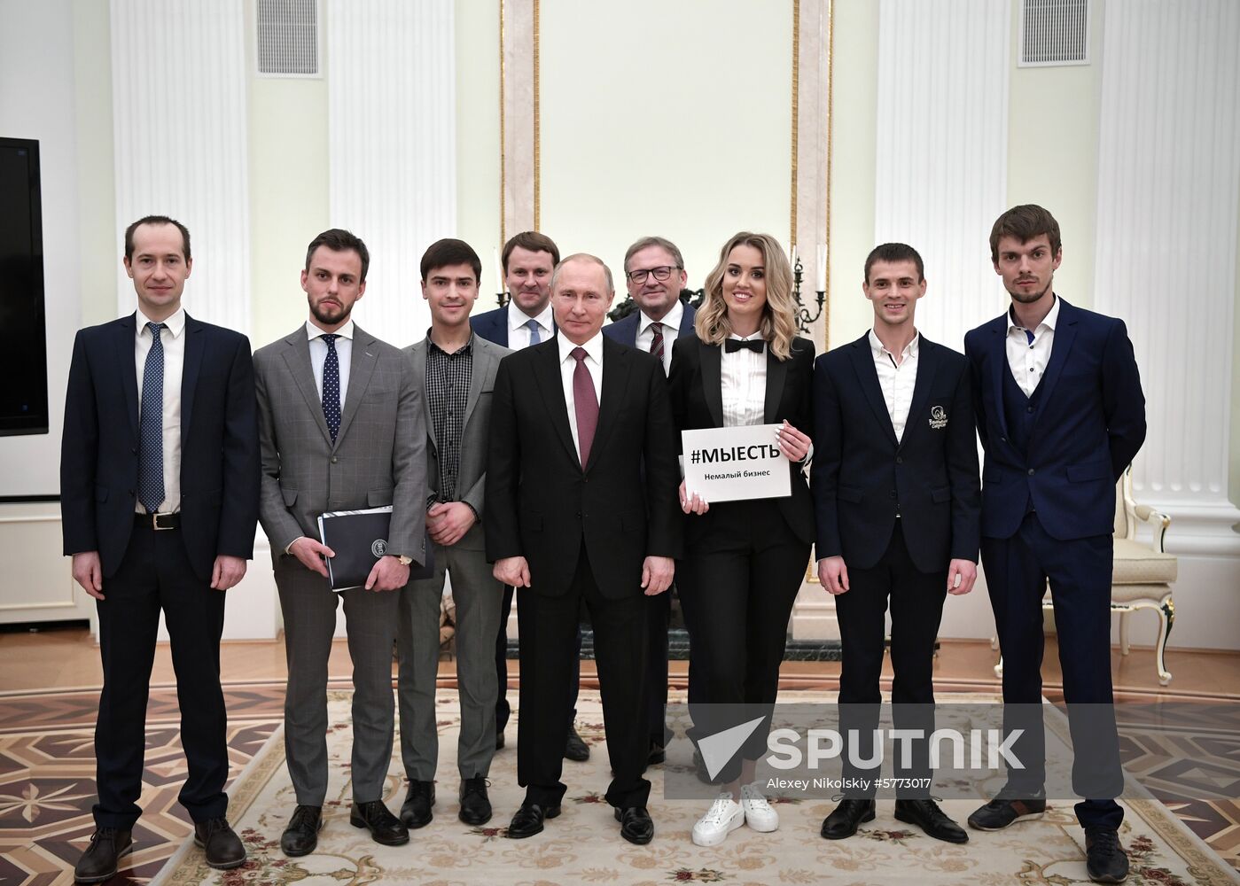 Vladimir Putin meets with 2019 Nemaly Business Prize winners