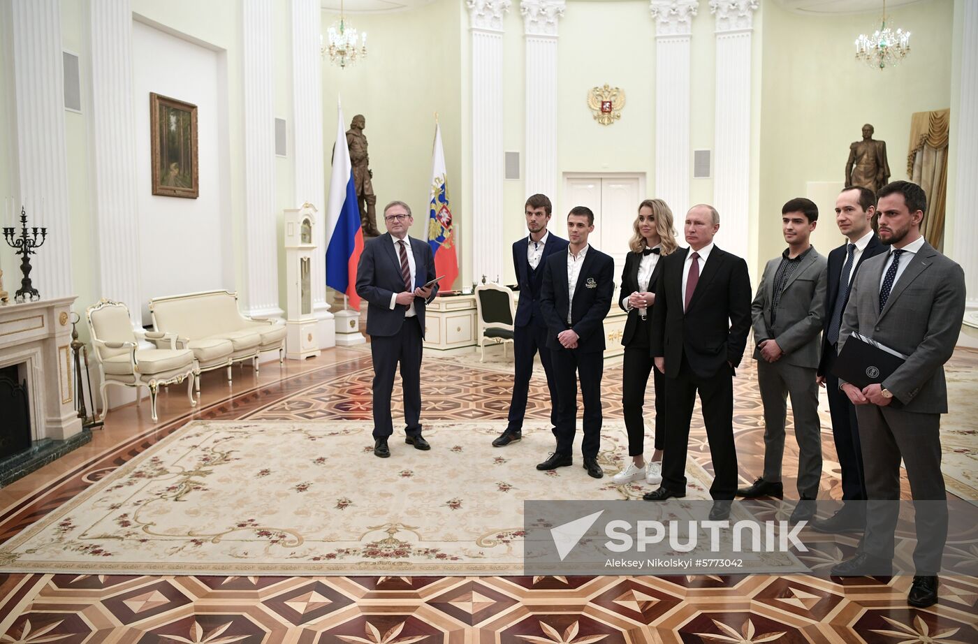Vladimir Putin meets with 2019 Nemaly Business Prize winners