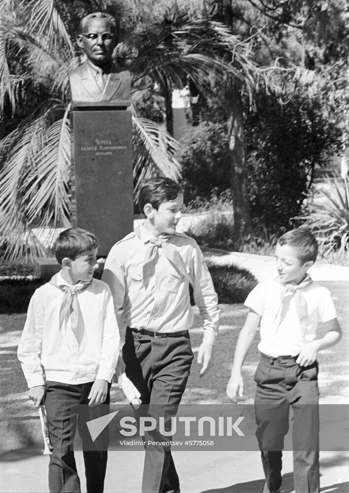 Monument to Andrei Chochua