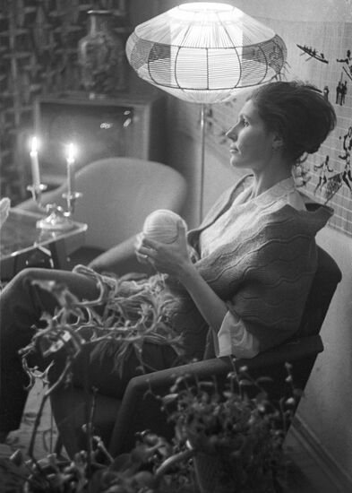 Soviet speed-skater Inga Artamonova