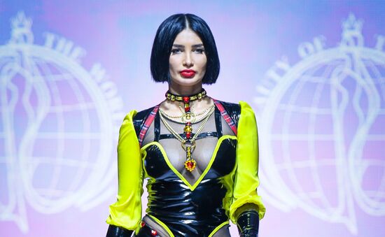 Azerbaijan Dress of the World Contest