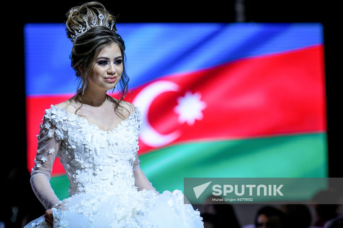 Azerbaijan Dress of the World Contest