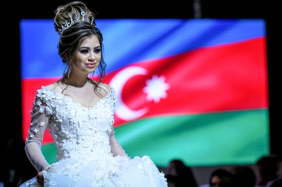 Azerbaijan Dress of the World Contest