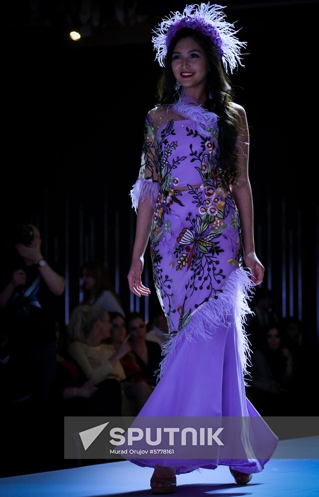 Azerbaijan Dress of the World Contest