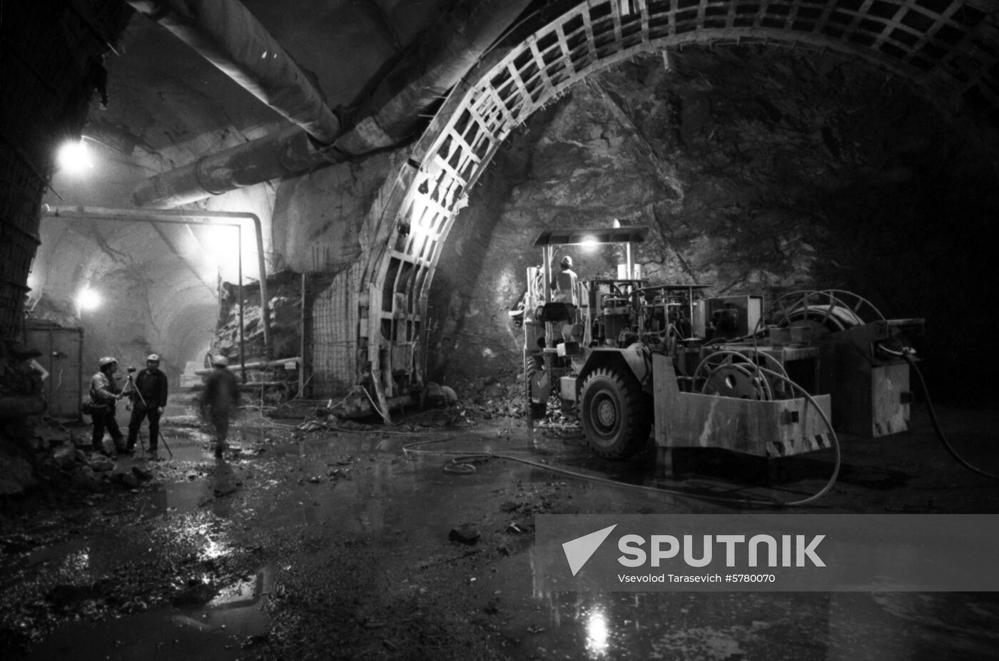Rogun hydro power station under construction