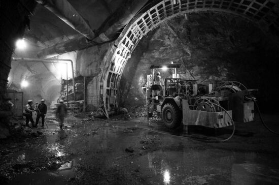 Rogun hydro power station under construction