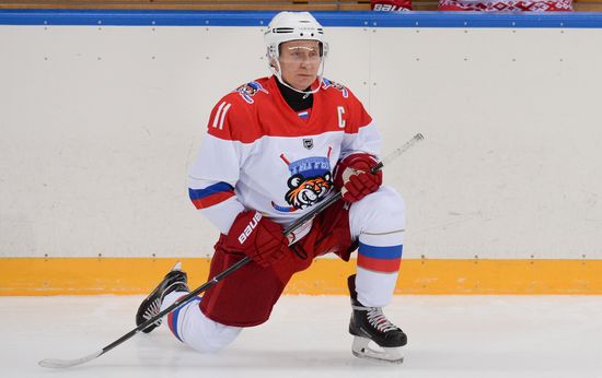 Russia Putin Lukashenko Ice Hockey