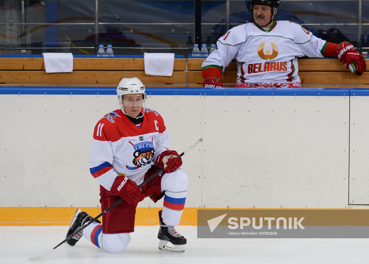 Russia Putin Lukashenko Ice Hockey