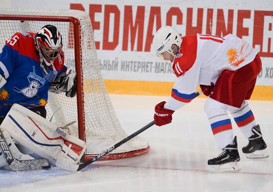 Russia Putin Lukashenko Ice Hockey