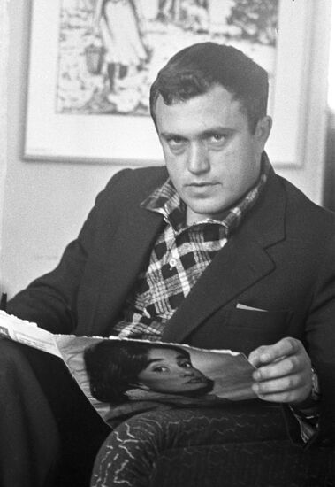 Soviet writer Vladimir Soloukhin