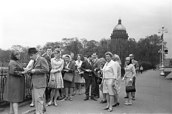 Swedish tourists in Leningrad