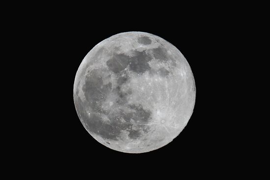 Russia Full Moon