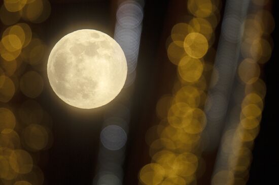 Russia Full Moon