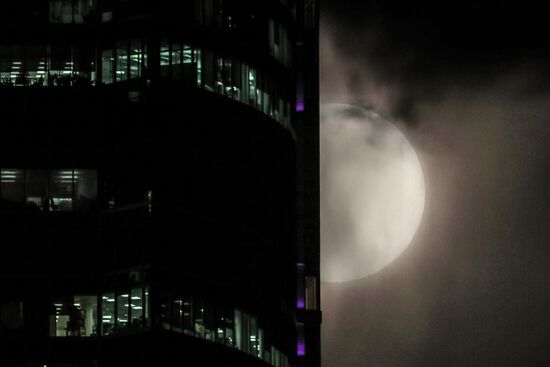 Russia Full Moon