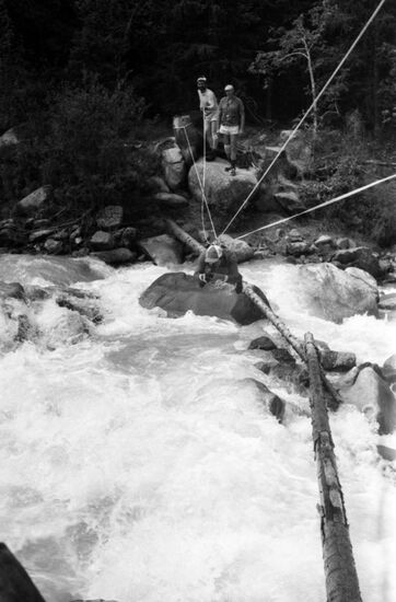 Preparations for Soviet-Canadian Polar Bridge expedition