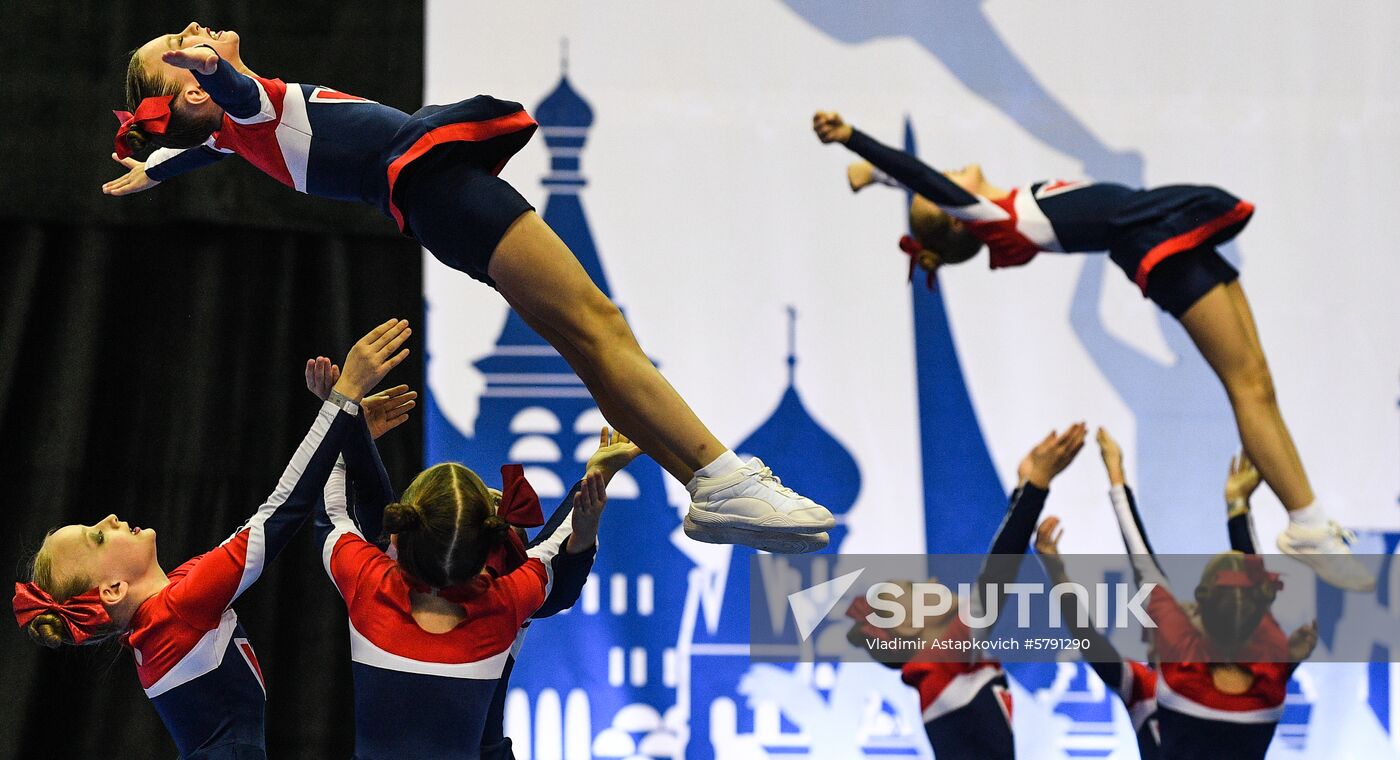 Russia Cheerleaders