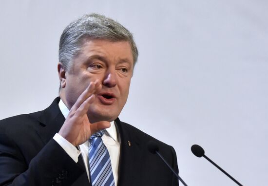 Ukraine Presidential Elections Poroshenko