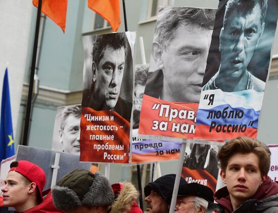Russia Nemtsov March