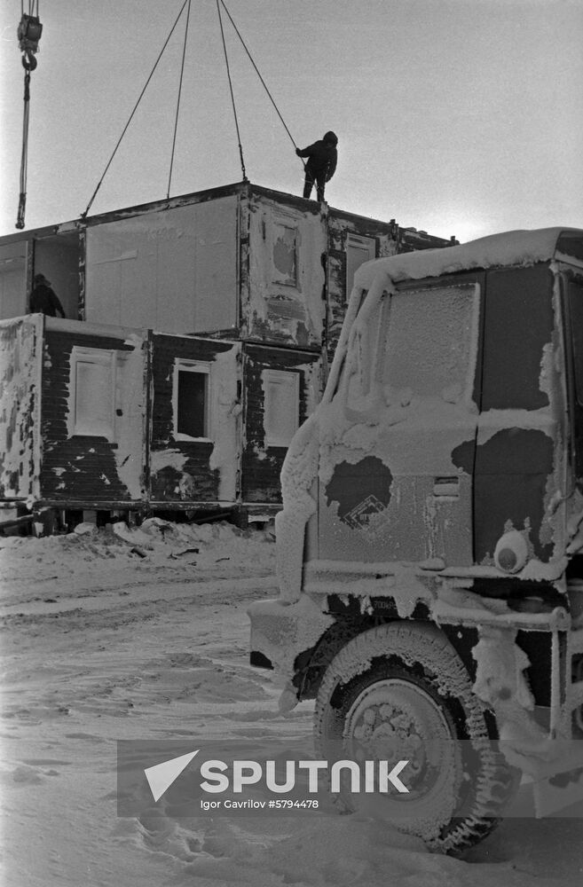 Yamburg gas workers' village