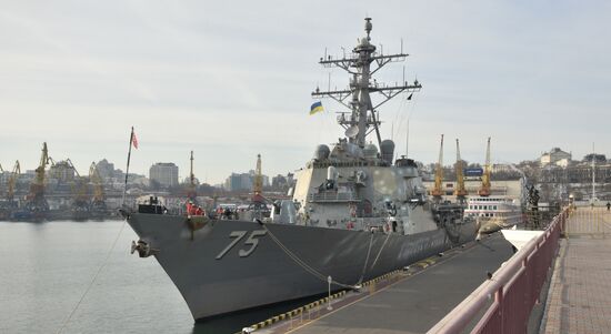 Ukraine US Ship