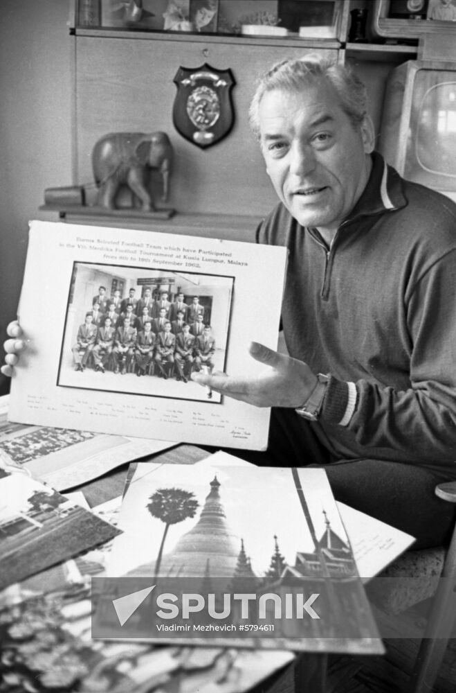 Soviet footballer Mikhail Bozenenkov